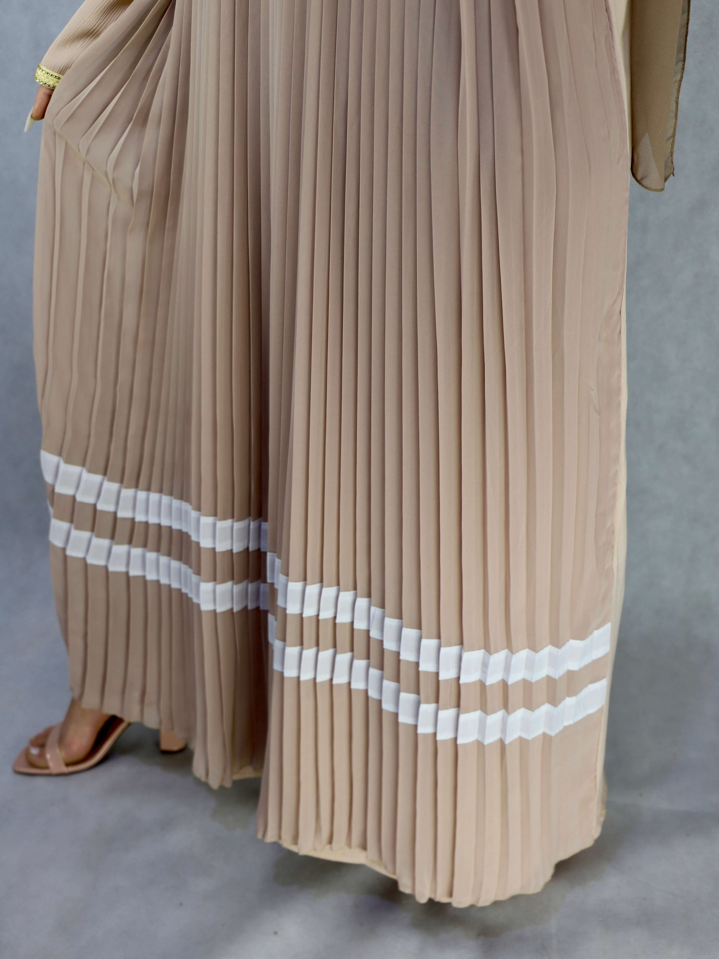 Chiffon Abaya And Zoom Material Pleated Abaya."abaya, abayas,modest abaya dress, modest dresses, black abaya, modest dress, abaya united kingdom, white abaya, abaya for women, modest dresses for women, modest maxi dresses, women abaya, abaya dress dresses, abayas for women, jilbab abaya islamic clothing modest clothing for women modest clothing dresse;