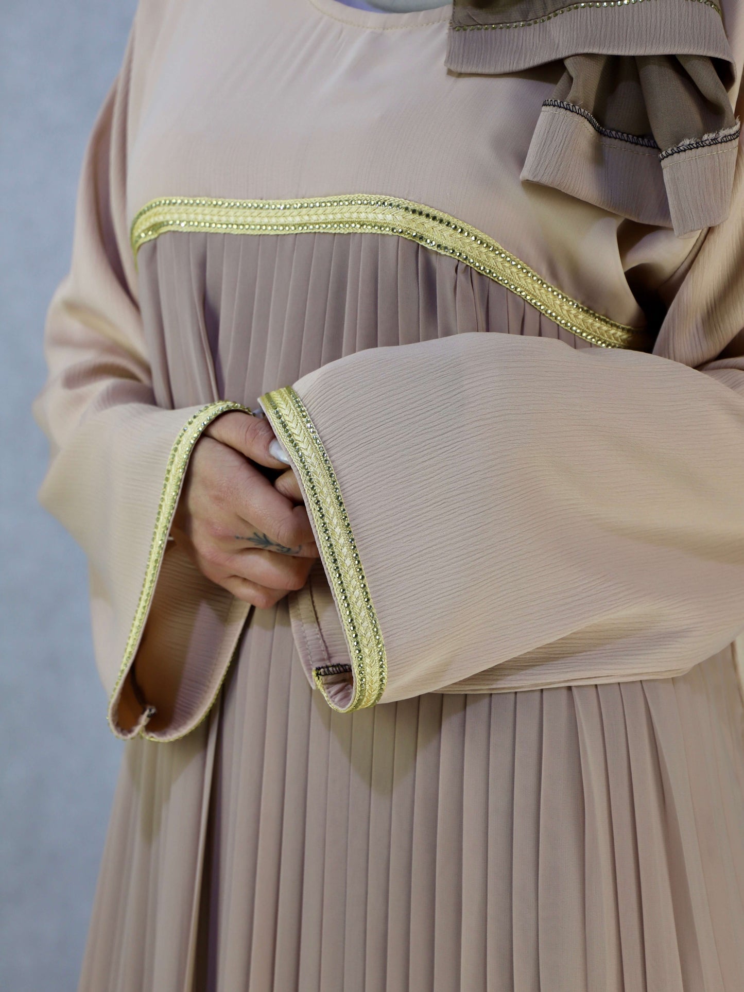 Chiffon Abaya And Zoom Material Pleated Abaya."abaya, abayas,modest abaya dress, modest dresses, black abaya, modest dress, abaya united kingdom, white abaya, abaya for women, modest dresses for women, modest maxi dresses, women abaya, abaya dress dresses, abayas for women, jilbab abaya islamic clothing modest clothing for women modest clothing dresse;